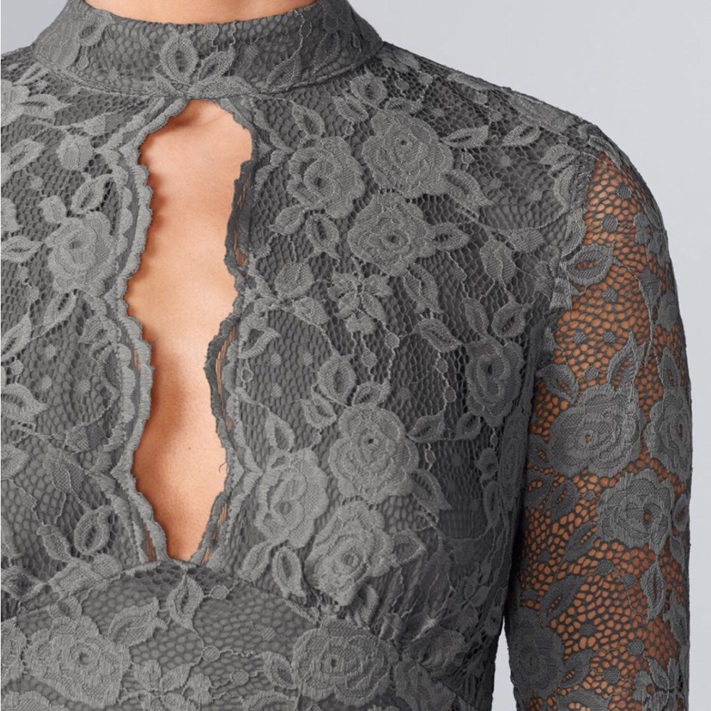 NWOT Venus Gray Lace Top - Picture 3 of 7